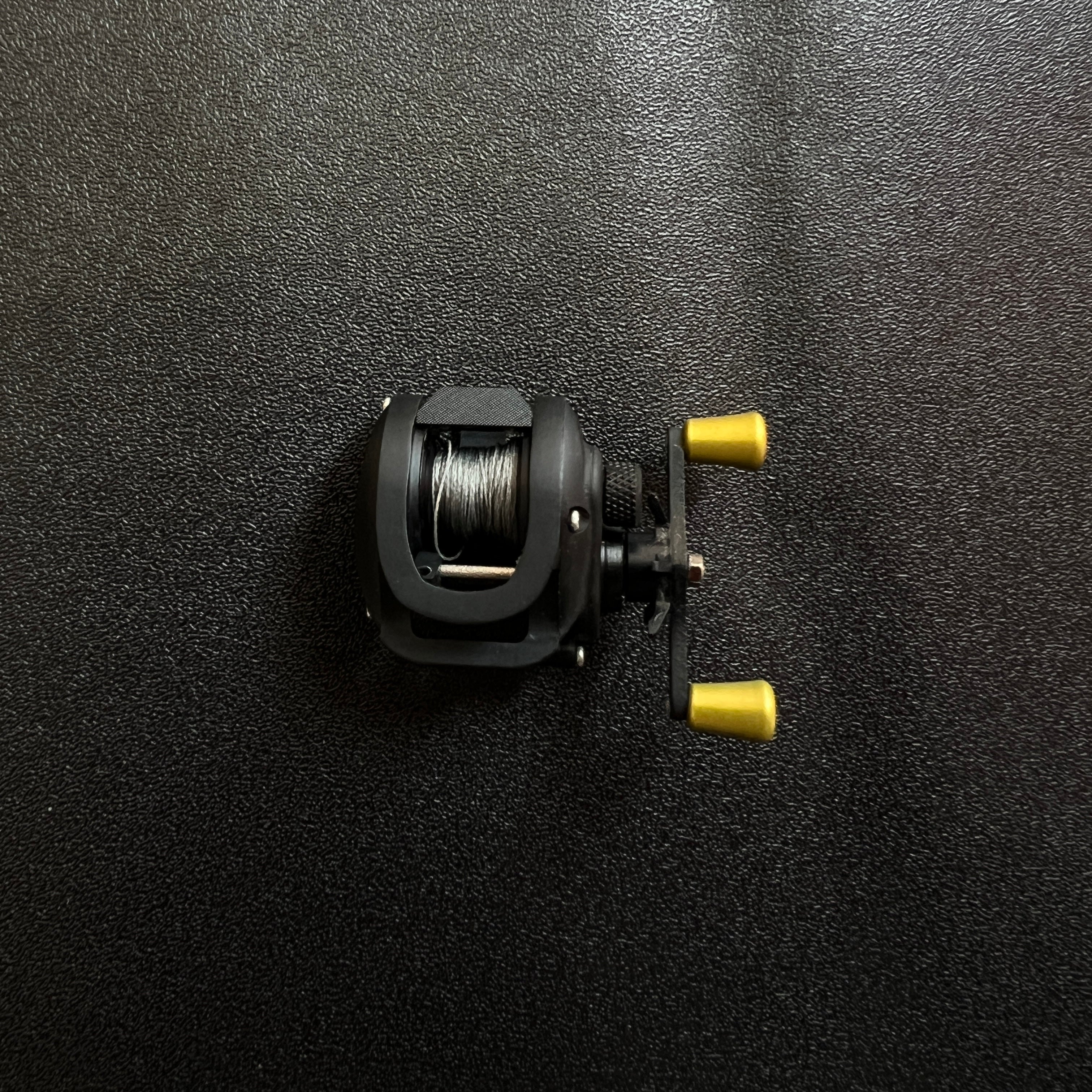 Mini Baitcasting Reel Necklace-Black 1.0