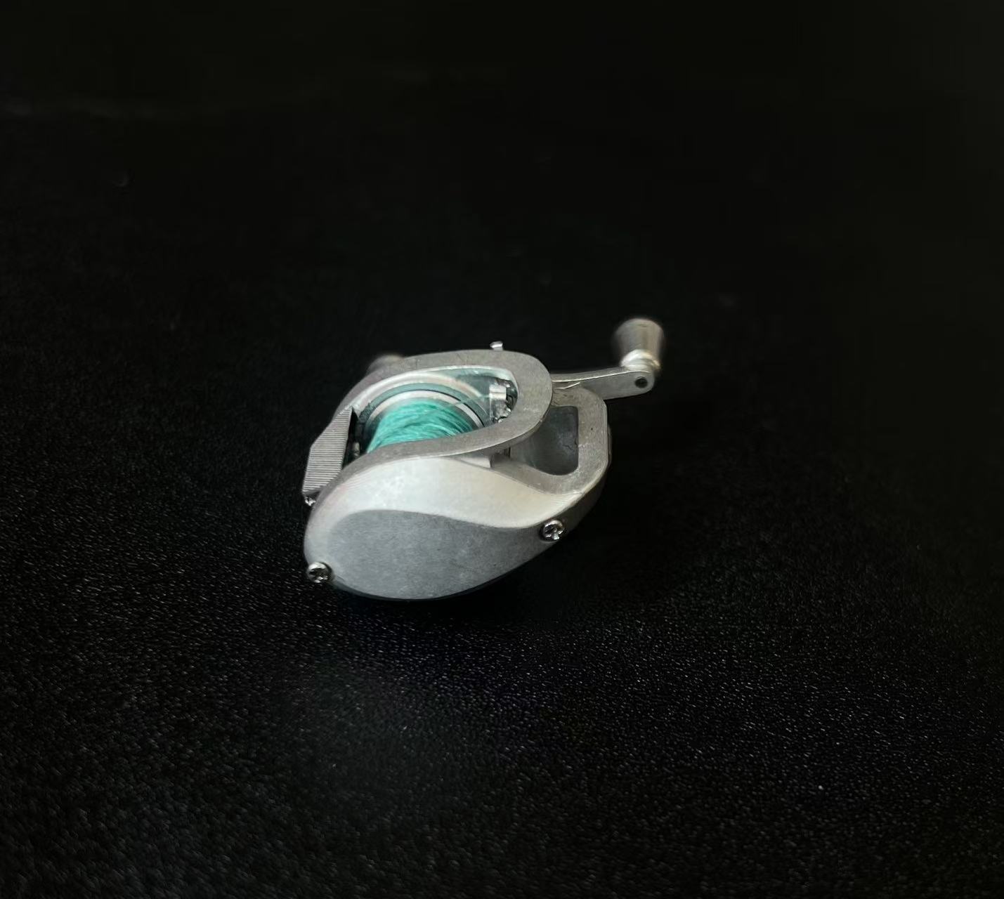 Mini Baitcasting Reel Necklace-Silver 1.0